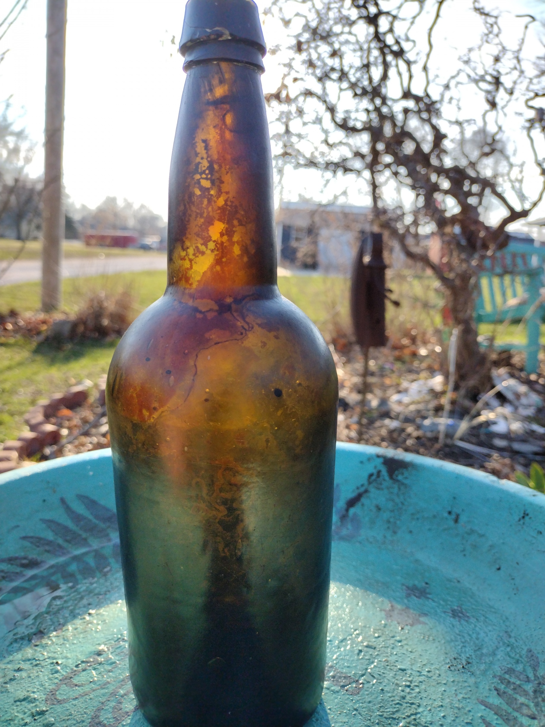 black-glass-ale-bottle-1.jpg